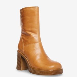 STEVE MADDEN FANTSIE PLATFORM BOOTIE
